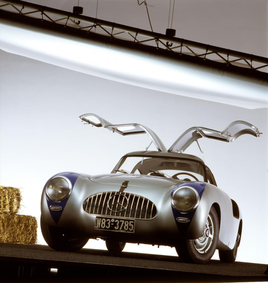  Mercedes-Benz 300 SL 1952 года  (фото 33 из 39)